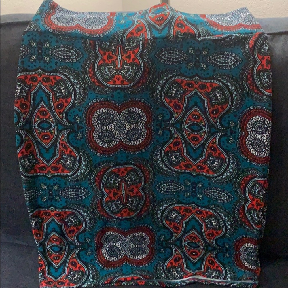 LuLaroe Cassie Skirt